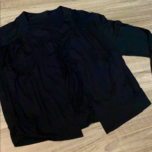 ❗️SOLD❗️Women Blazers - Picture 2 of 4